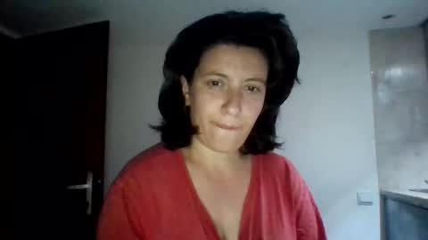 Snapshot of alma_amy chatting on 24, 5, 2026 Alma online show from 24, 5, 2026