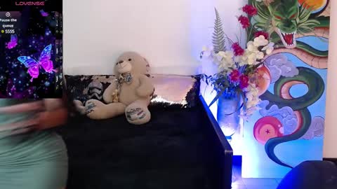 alma_art_ online show from 17, 2, 2025