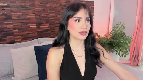 Mia online show from 29, 7, 2026