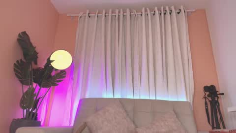 Alma Castillo online show from 21, 12, 2025