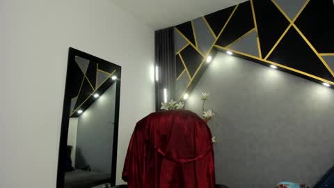 Snapshot of almma_ chatting on 21, 1, 2025 ALMMA online show from 21, 1, 2025