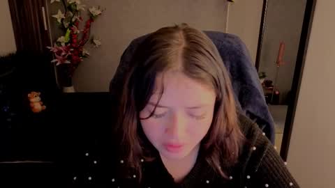 Snapshot of almma_ chatting on 17, 10, 2025 ALMMA online show from 17, 10, 2025