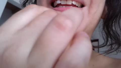 Snapshot of almondwithlove chatting on 17, 2, 2026 almondwithlove online show from 17, 2, 2026