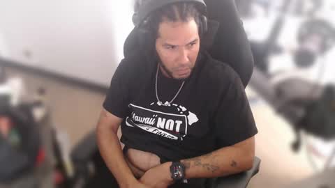 Snapshot of aloha_king chatting on 6, 2, 2025 simplyfaded online show from 6, 2, 2025