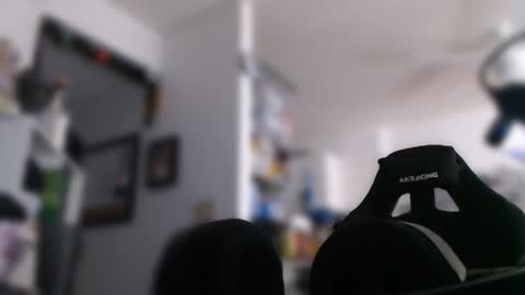 Snapshot of aloha_king chatting on 24, 11, 2025 simplyfaded online show from 24, 11, 2025