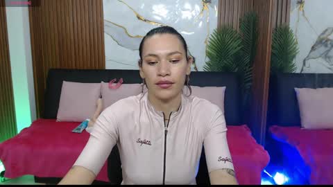 alonddra_tay online show from 14, 4, 2026