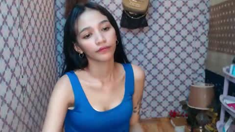 Alondra  online show from 23, 10, 2025