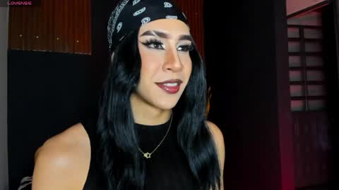 Hazel Bowie online show from 3, 5, 2026