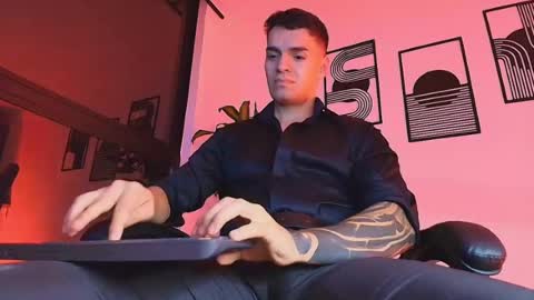 alpha_dominus_ online show from 4, 7, 2026