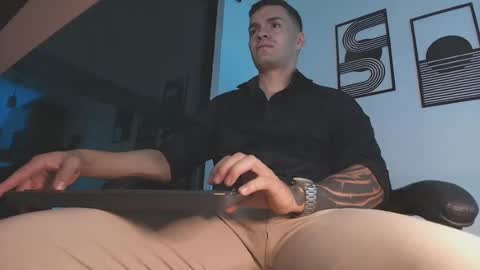 alpha_dominus_ online show from 1, 8, 2026