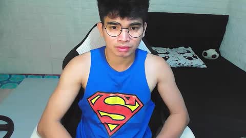 Snapshot of alpha_rider chatting on 23, 10, 2025 Angelo online show from 23, 10, 2025