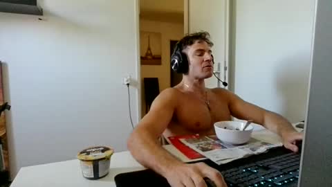 Snapshot of alphah_hunk chatting on 15, 6, 2026 alphah_hunk online show from 15, 6, 2026