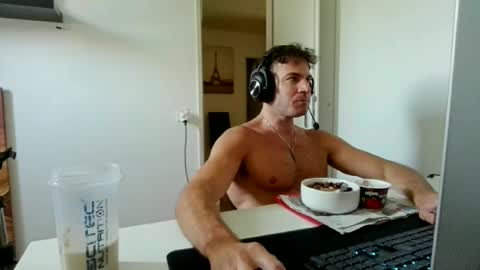 Snapshot of alphah_hunk chatting on 16, 6, 2026 alphah_hunk online show from 16, 6, 2026