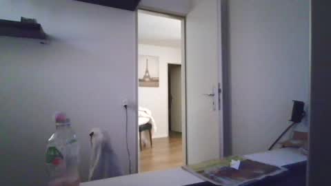 alphah_hunk online show from 3, 8, 2026