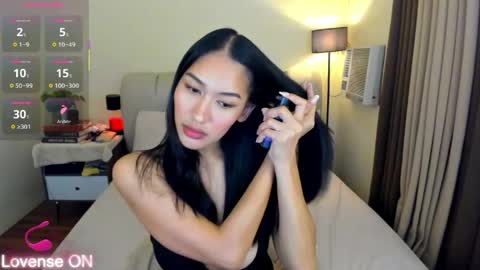 sophia betterthanyourx online show from 9, 5, 2026