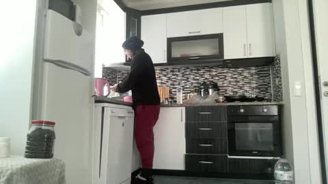 Snapshot of alphandre chatting on 9, 2, 2025 AlphAndre online show from 9, 2, 2025