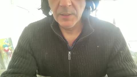 Snapshot of alphandre chatting on 26, 2, 2025 AlphAndre online show from 26, 2, 2025