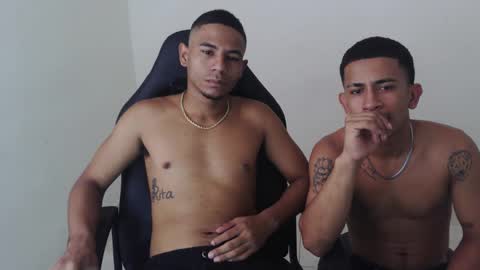 alphas_latins online show from 15, 4, 2026