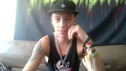Snapshot of altboy010 chatting on 27, 7, 2026 altboy010 online show from 27, 7, 2026