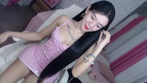 Chloe- DONT FORGET TO FOLLOW MElets getting to know each other and make some love and fun online show from 4, 11, 2025
