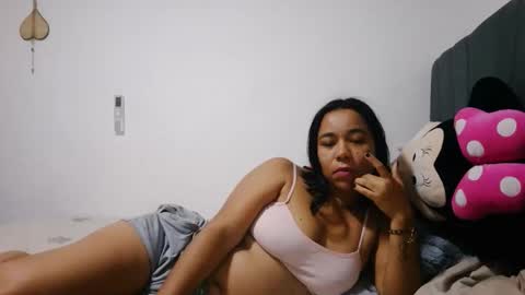 analia online show from 8, 11, 2025