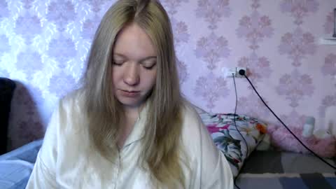 alya764770 online show from 24, 6, 2026