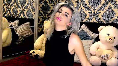 Snapshot of alyblonde chatting on 12, 12, 2024 aly online show from 12, 12, 2024