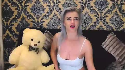 Snapshot of alyblonde chatting on 7, 2, 2025 aly online show from 7, 2, 2025