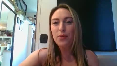 Snapshot of alyjeanne0420 chatting on 10, 1, 2026 alyjeanne0420 online show from 10, 1, 2026