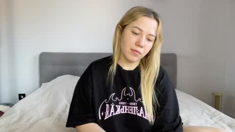 Snapshot of alyrasun chatting on 23, 5, 2026 Al online show from 23, 5, 2026