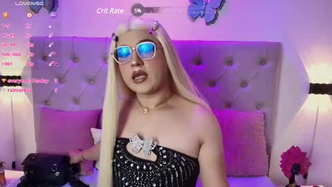 alyssaa_hunter online show from 18, 2, 2025