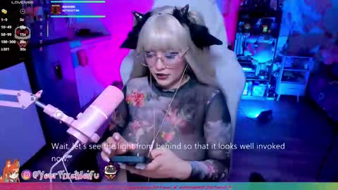  . Monday to Saturday at 10pm and 6am Colombia time online show from 19, 9, 2025