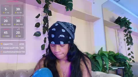 Snapshot of amaia_baez chatting on 18, 12, 2024 AMAIA online show from 18, 12, 2024