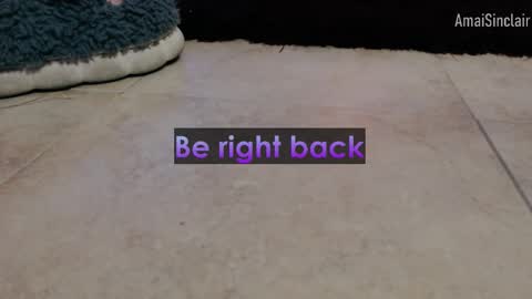 Amai  Sinclair  online show from 15, 9, 2025