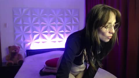 Amalett online show from 10, 2, 2026