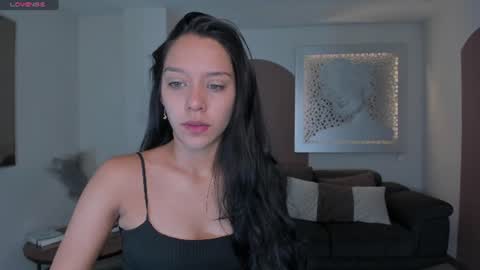 Amalia cruss online show from 5, 7, 2026
