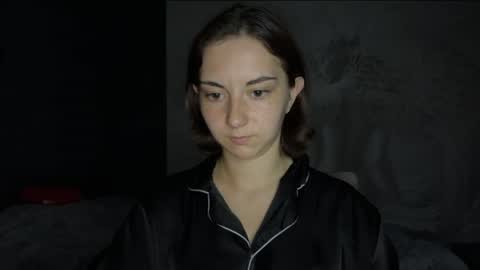 amalia_lambert13 online show from 25, 6, 2026