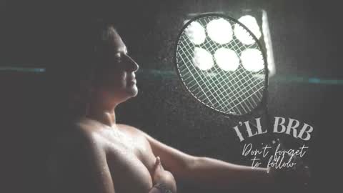 Amalia Im Back See you soon this January 7 at 10 pm Colombia time online show from 19, 10, 2025