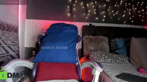 diana        Private is Open online show from 4, 7, 2026