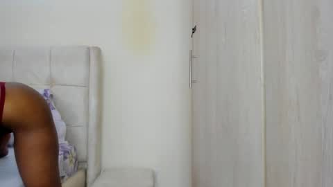 Snapshot of amanda_tint chatting on 5, 11, 2025 Amanda tint online show from 5, 11, 2025