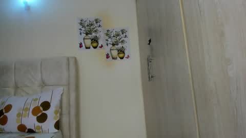 Snapshot of amanda_tint chatting on 8, 1, 2026 Amanda tint online show from 8, 1, 2026