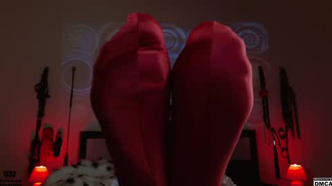 Goddess Amanita online show from 16, 12, 2024