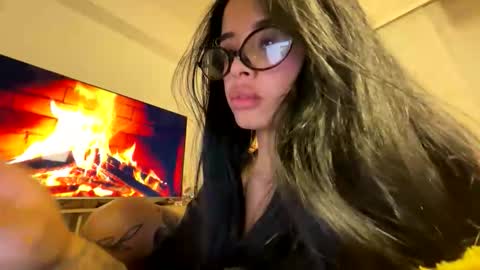 Snapshot of amapola_666 chatting on 10, 3, 2026 Ama online show from 10, 3, 2026