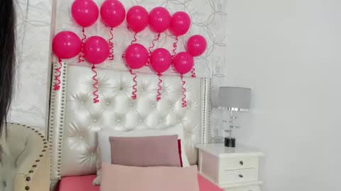 amara_rousse online show from 9, 11, 2025