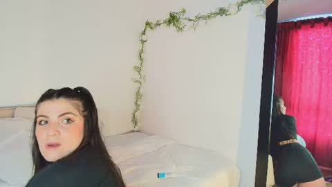 Amara Vega  online show from 30, 6, 2026