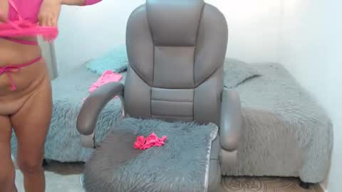Snapshot of amarantha_ross chatting on 7, 5, 2026 Amarantha online show from 7, 5, 2026