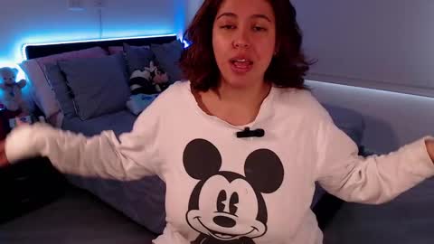 Snapshot of amarat_jolie chatting on 23, 1, 2025 Mila online show from 23, 1, 2025