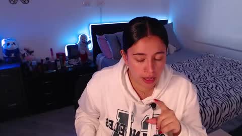 Snapshot of amarat_jolie chatting on 11, 2, 2025 Mila online show from 11, 2, 2025