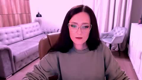 Izza online show from 4, 4, 2026