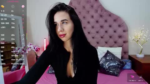 Snapshot of amazongoddess_ chatting on 1, 10, 2025 Amazon online show from 1, 10, 2025